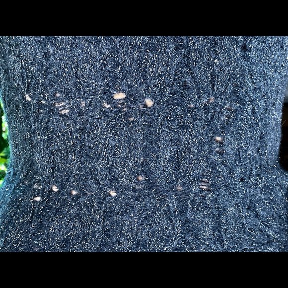 ▪️DVF▪️Gray & Metallic Silver Sweater Knit Tank - Picture 6 of 7